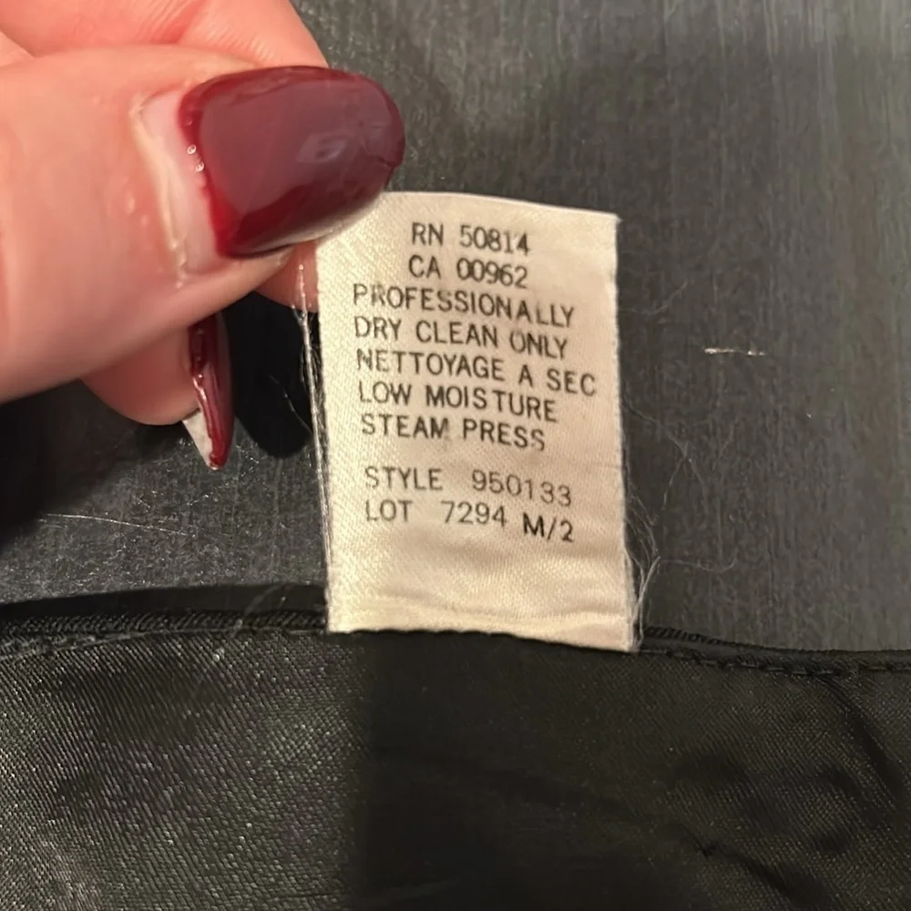 Tahari 100% Pure Wool Black Pencil Skirt Size 12 - Picture 9 of 9